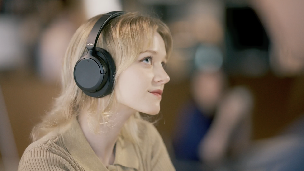 JVC HA-S95N Hybrid Noise Cancelling Headphones